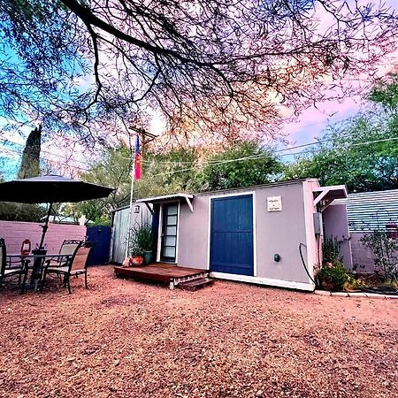 Cute Peaceful Tiny House Getaway W Backyard - Low Summer Rates! Tucson Exterior foto