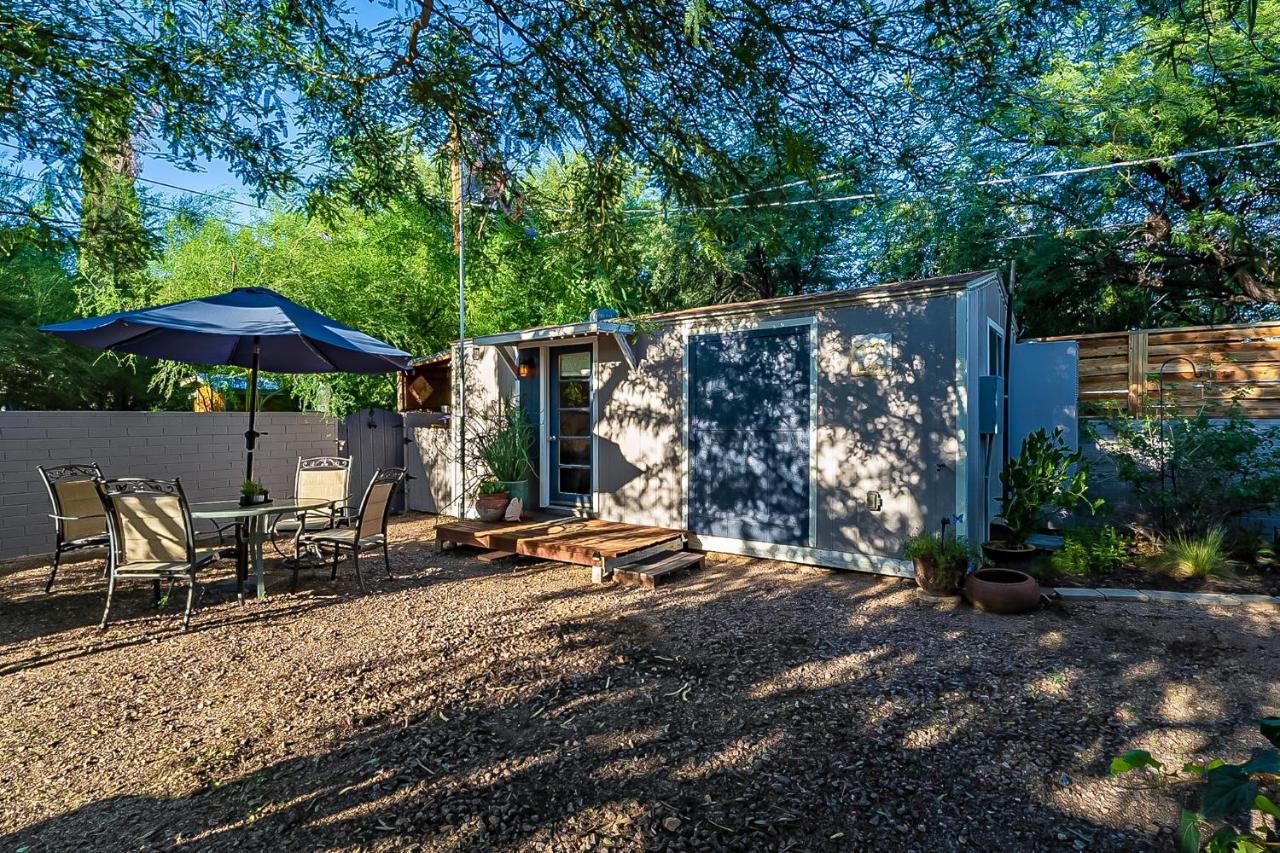 Cute Peaceful Tiny House Getaway W Backyard - Low Summer Rates! Tucson Exterior foto