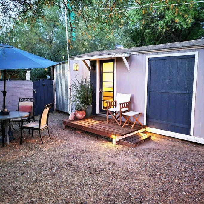 Cute Peaceful Tiny House Getaway W Backyard - Low Summer Rates! Tucson Exterior foto