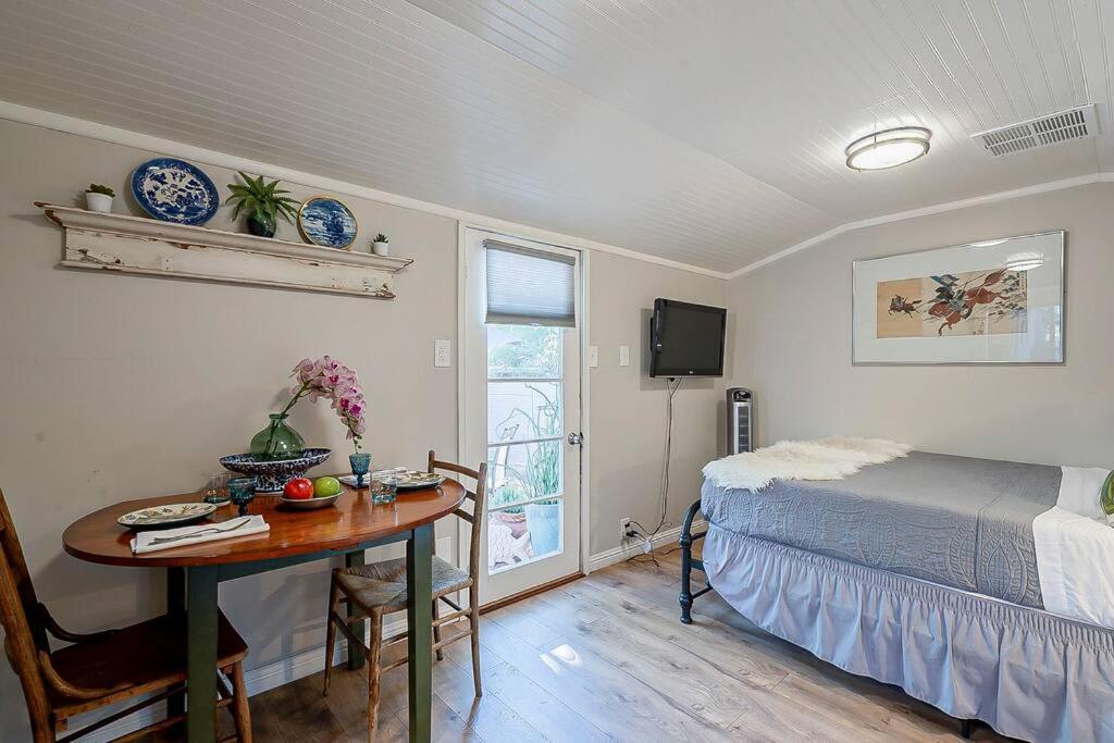 Cute Peaceful Tiny House Getaway W Backyard - Low Summer Rates! Tucson Exterior foto